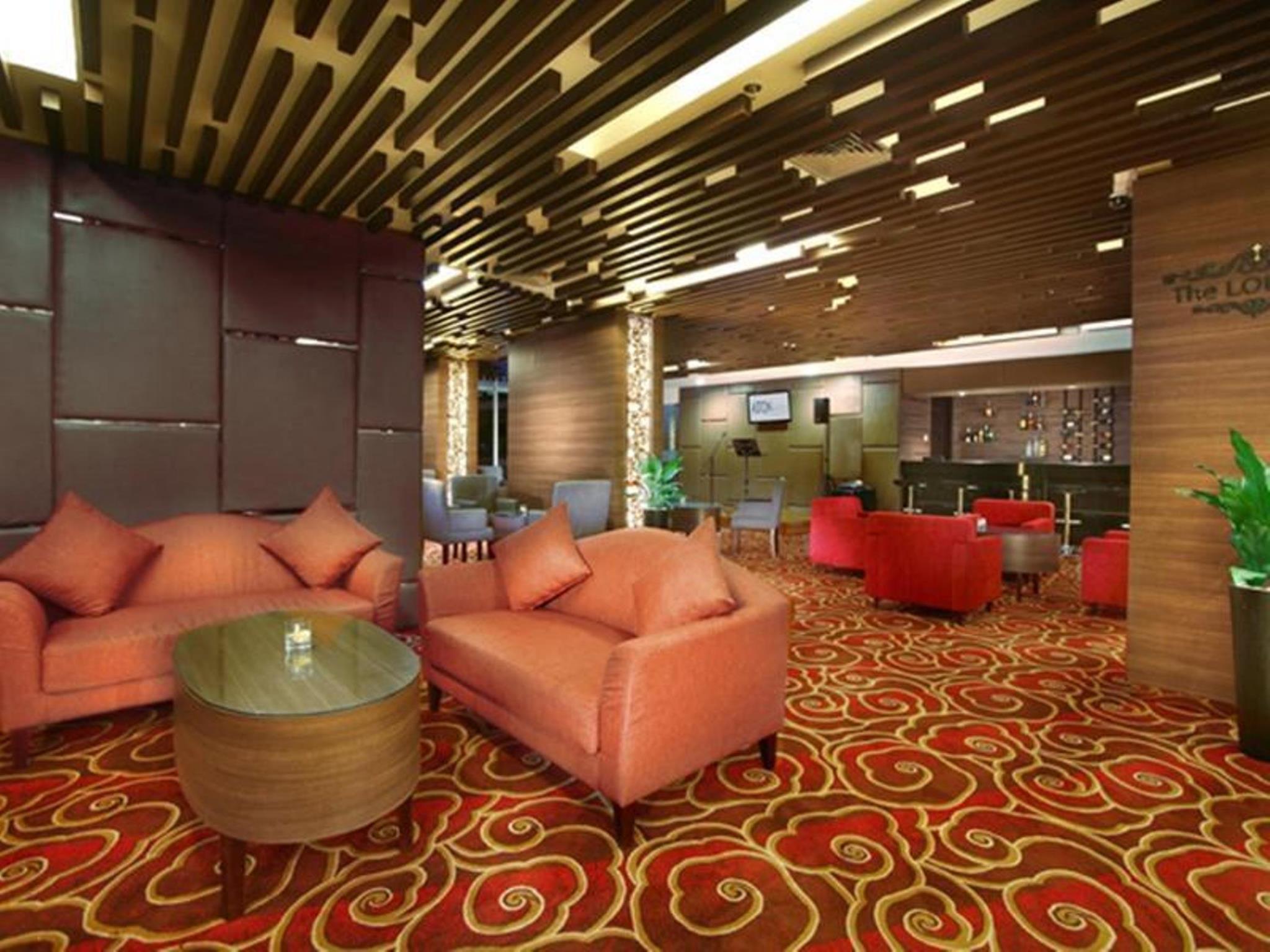 Aston Madiun Hotel & Conference Center Ngoại thất bức ảnh