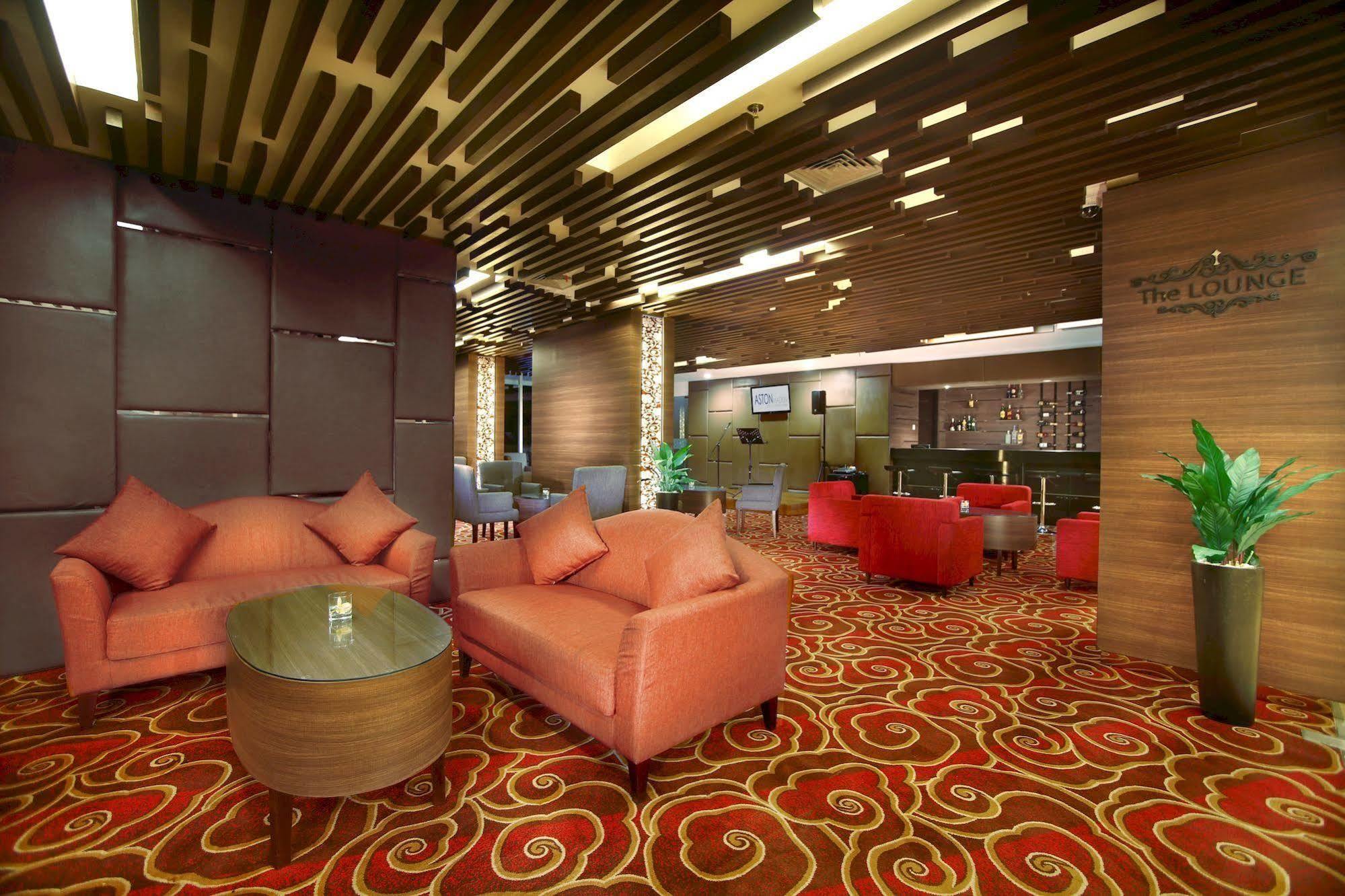 Aston Madiun Hotel & Conference Center Ngoại thất bức ảnh